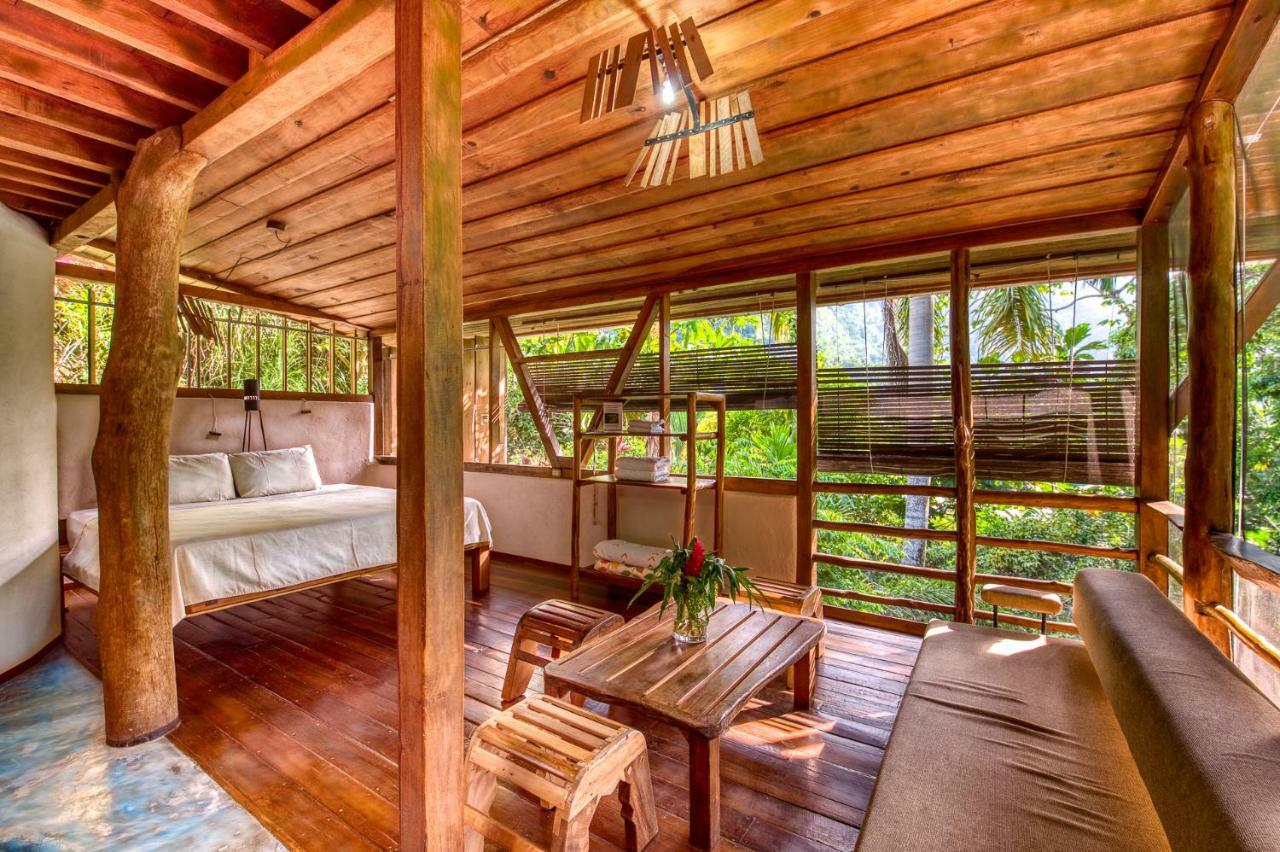 Omega Tours Eco-Jungle Lodge La Ceiba Exterior photo