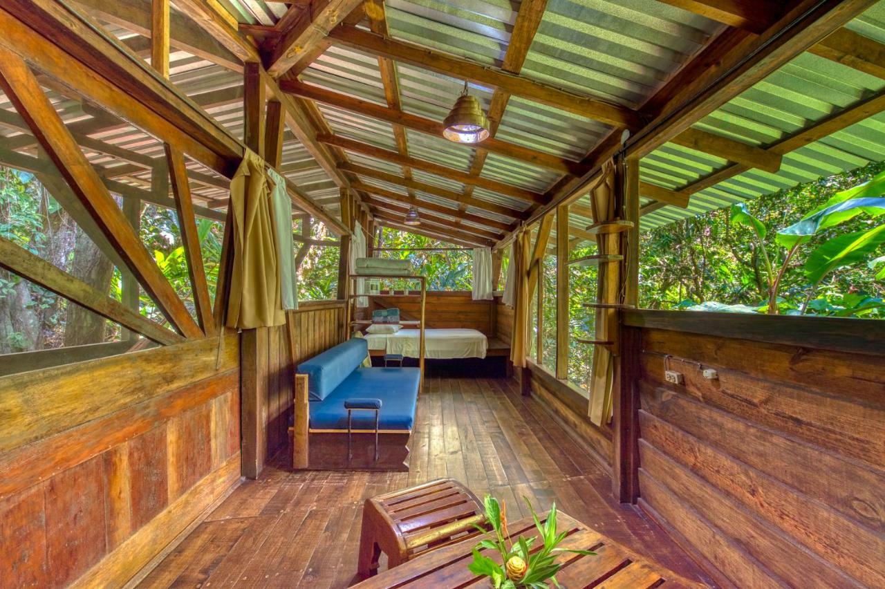 Omega Tours Eco-Jungle Lodge La Ceiba Exterior photo